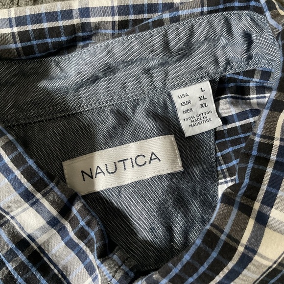Nautica Men's Blue Plaid Shirt - Picture 3 of 3